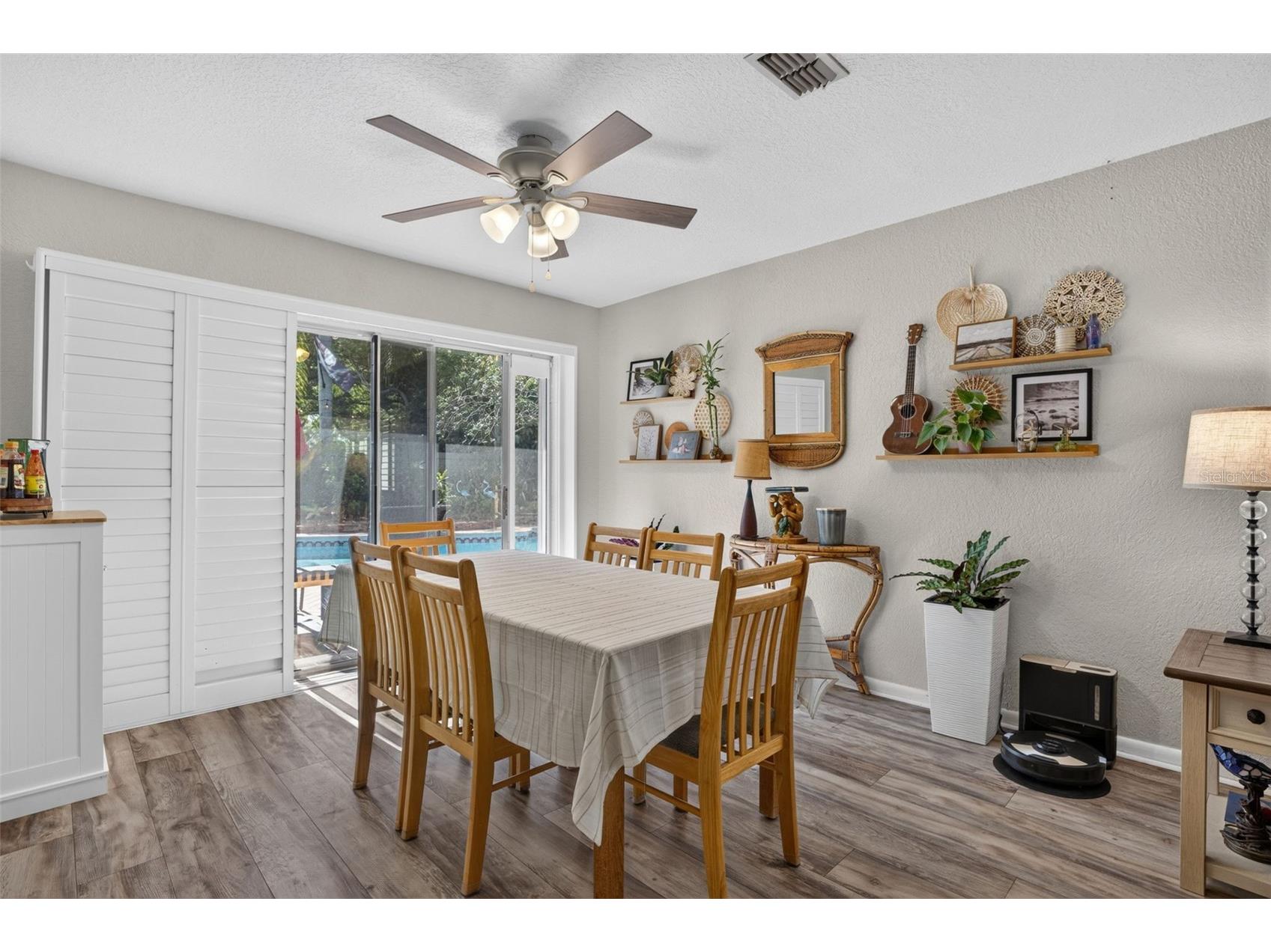 9259 119th Way Seminole FL 33772 C7528055 image12