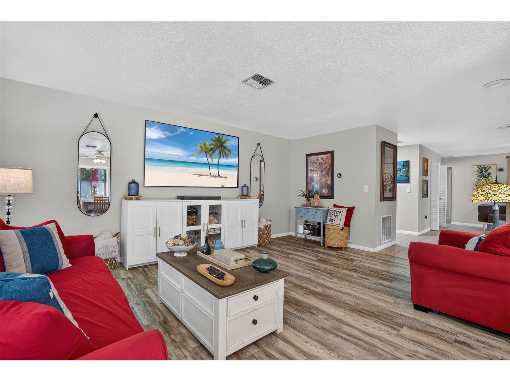 9259 119th Way Seminole FL 33772 C7528055 image17