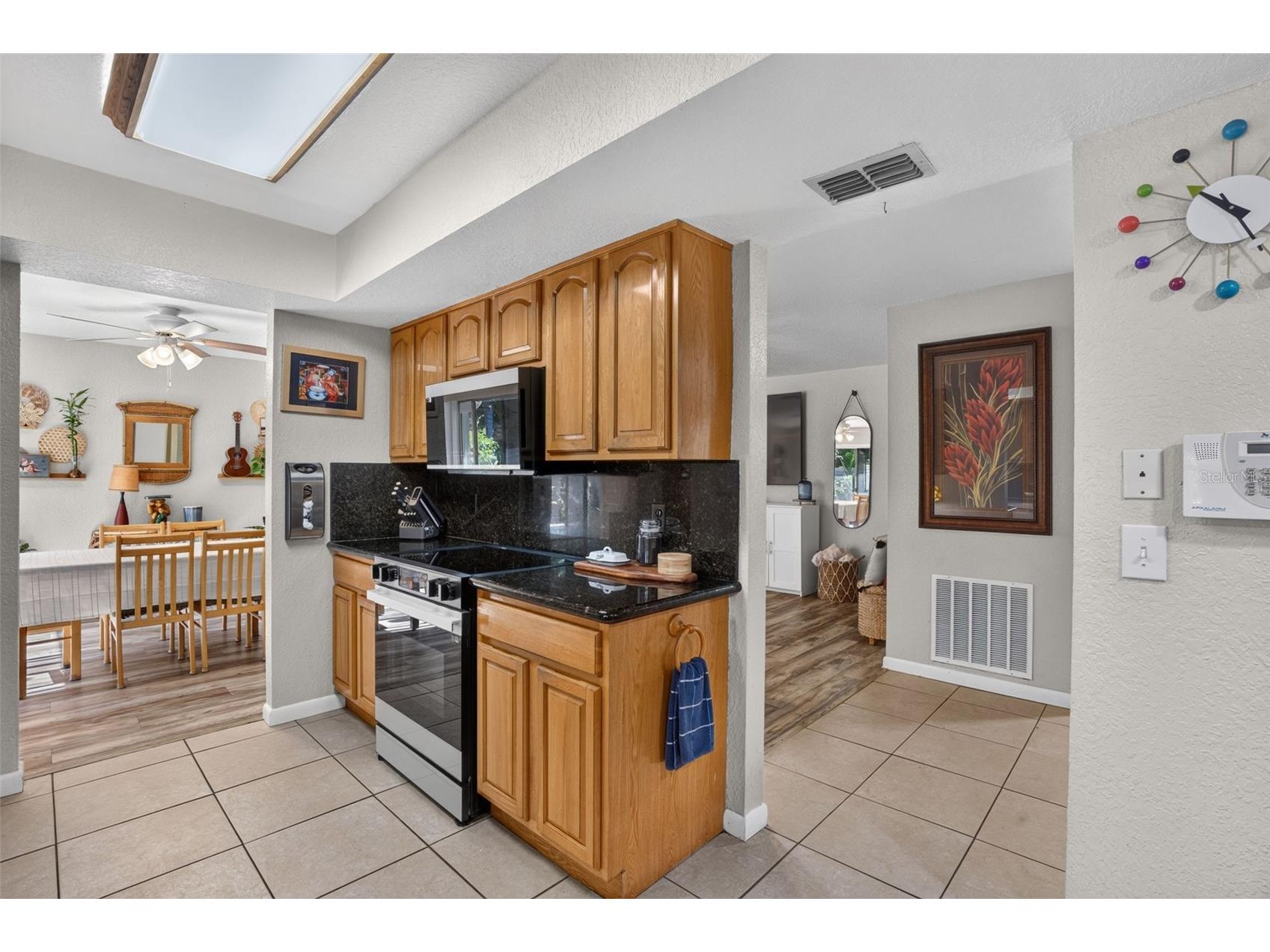 9259 119th Way Seminole FL 33772 C7528055 image6