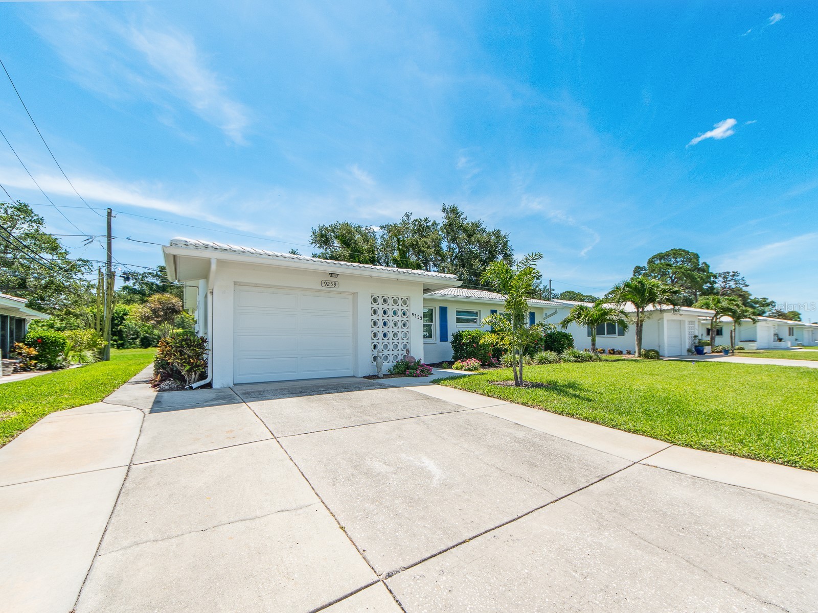 9259 142nd Street Seminole FL 33776 TB8517822 image2
