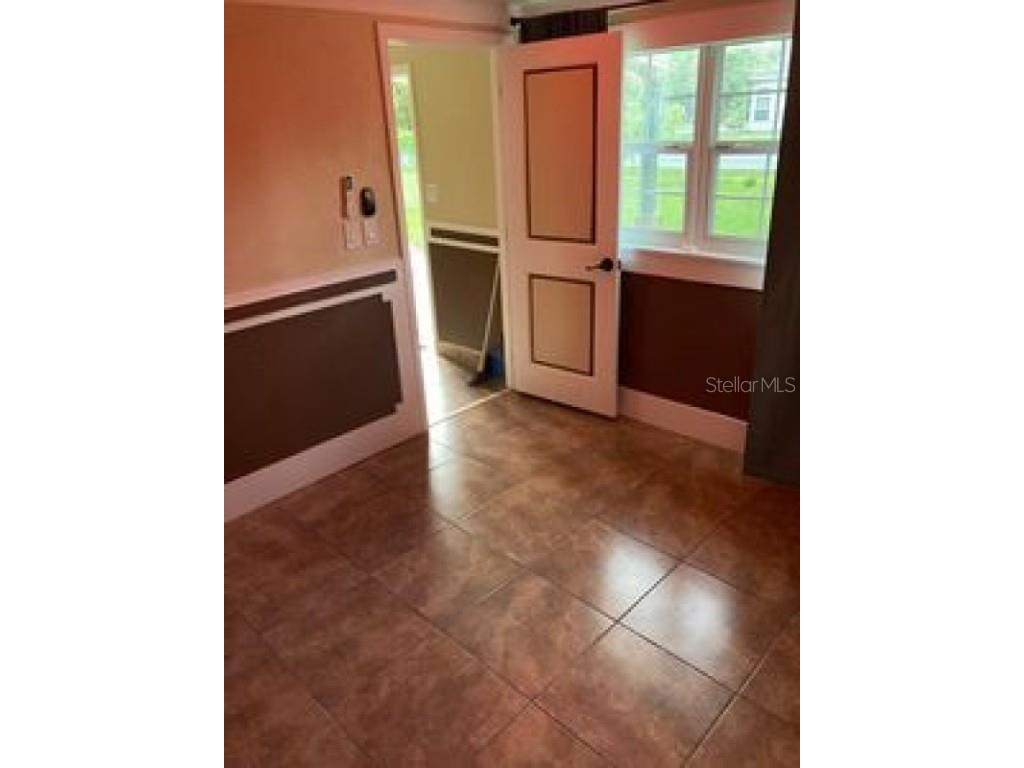 926 9th Street Orlando FL 32824 A4664258 image3