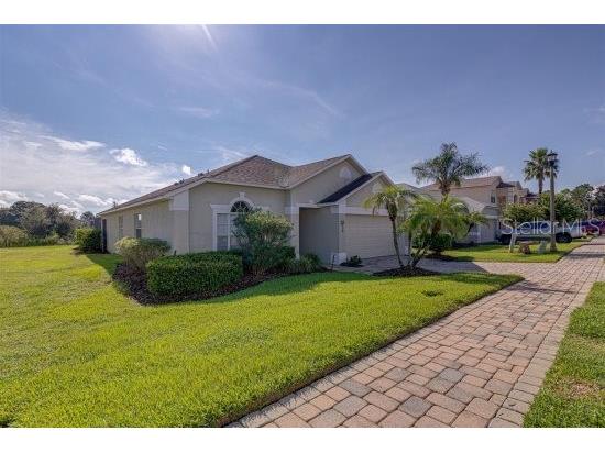 926 Balmoral Drive Davenport FL 33896 S5127023 image2