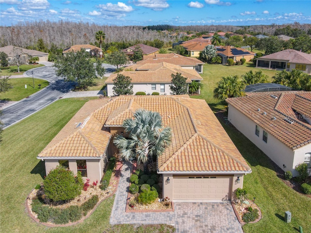 926 Barcelona Drive Poinciana FL 34759 S5096627 image1
