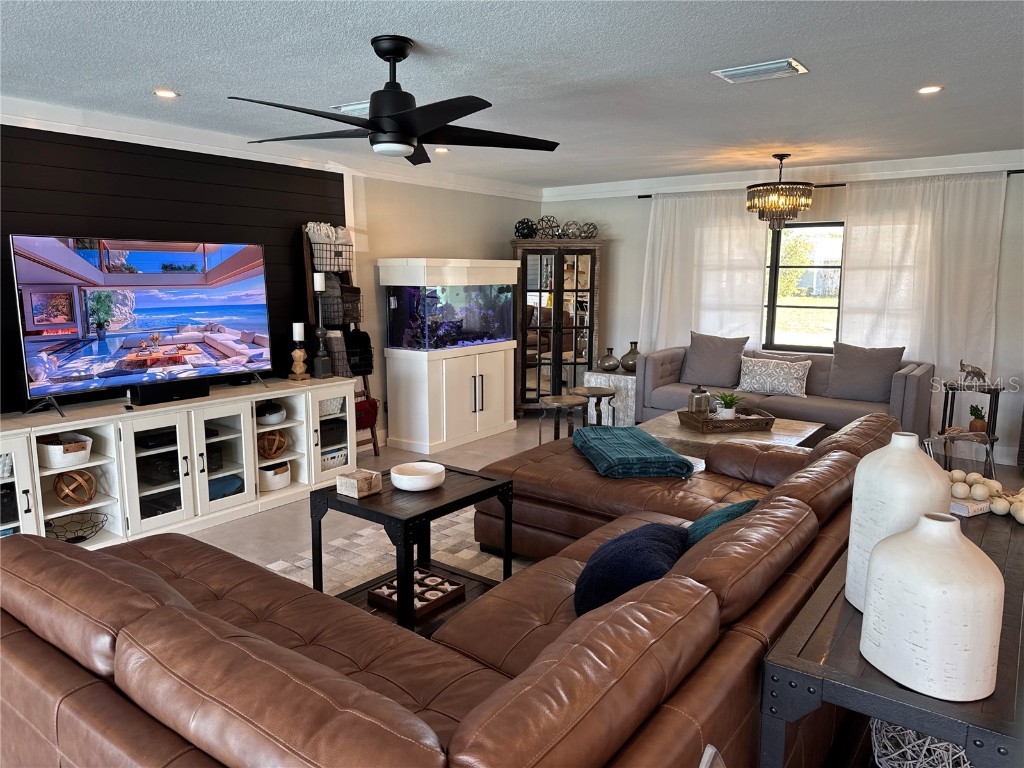 926 Eagle Lane Apollo Beach FL 33572 TB8379698 image8