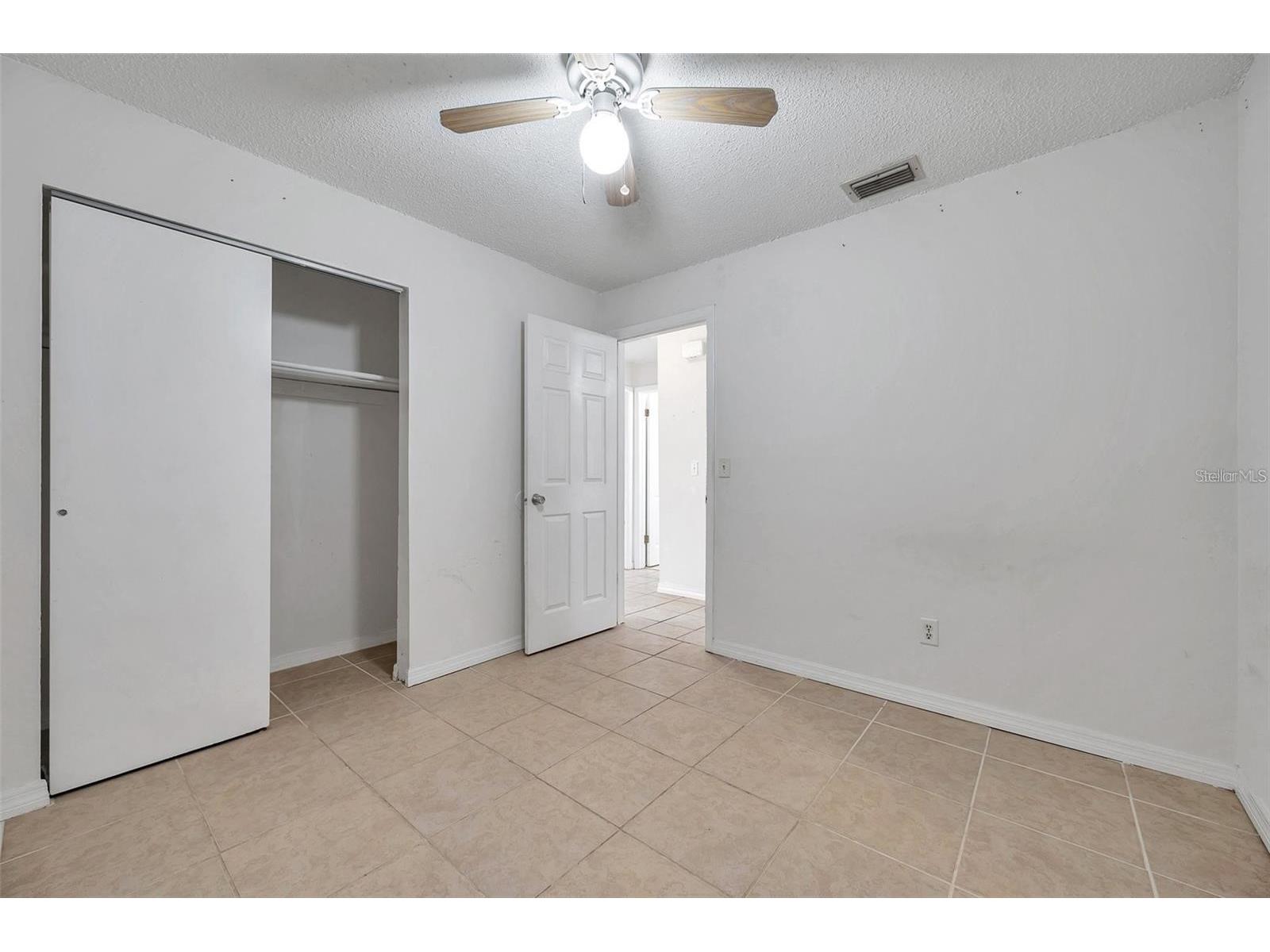 926 Lake Palms Drive Largo FL 33771 TB8487667 image17