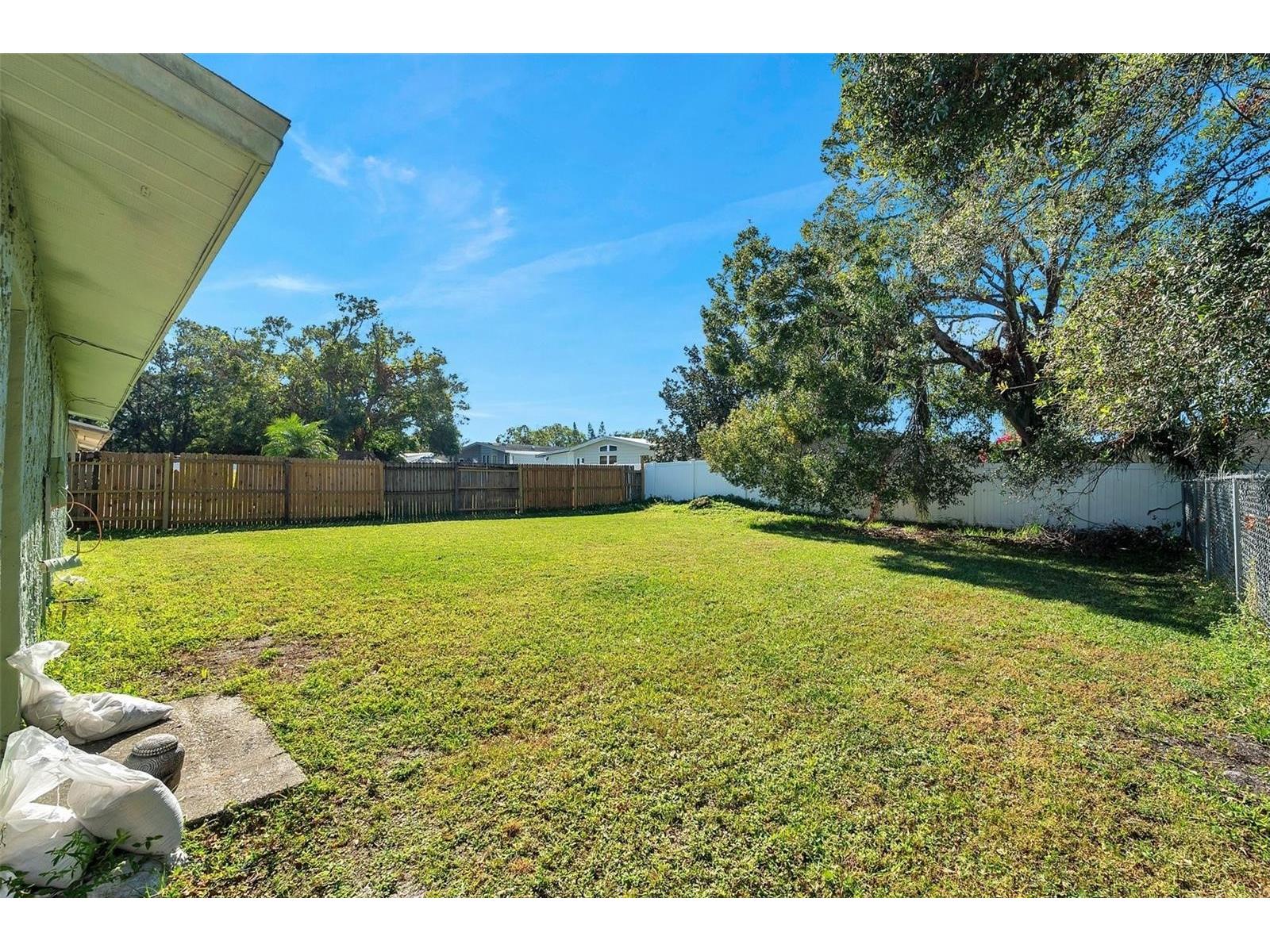 926 Lake Palms Drive Largo FL 33771 TB8487667 image28