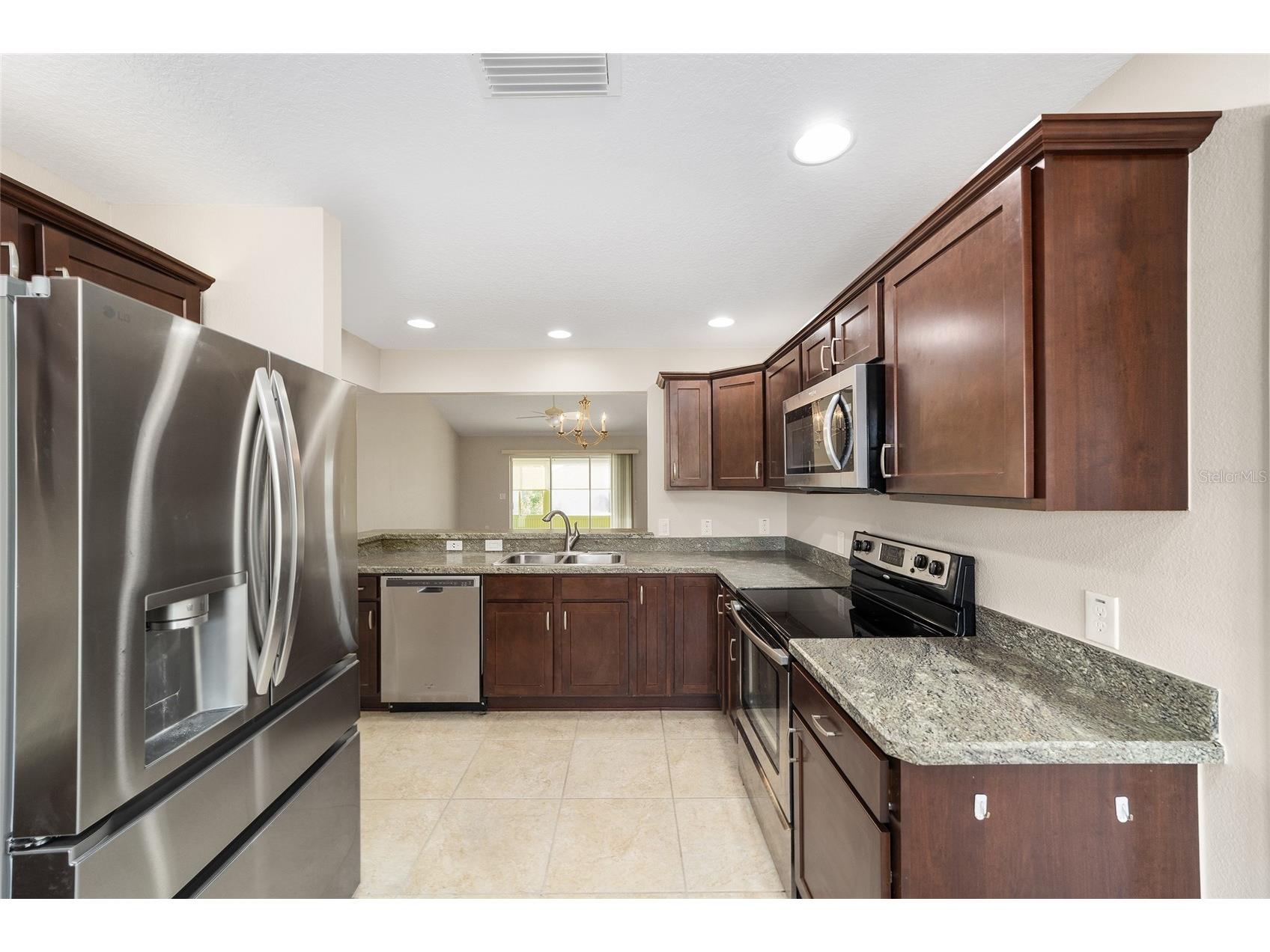 926 Long Leaf Lane The Villages FL 32163 G5105619 image4