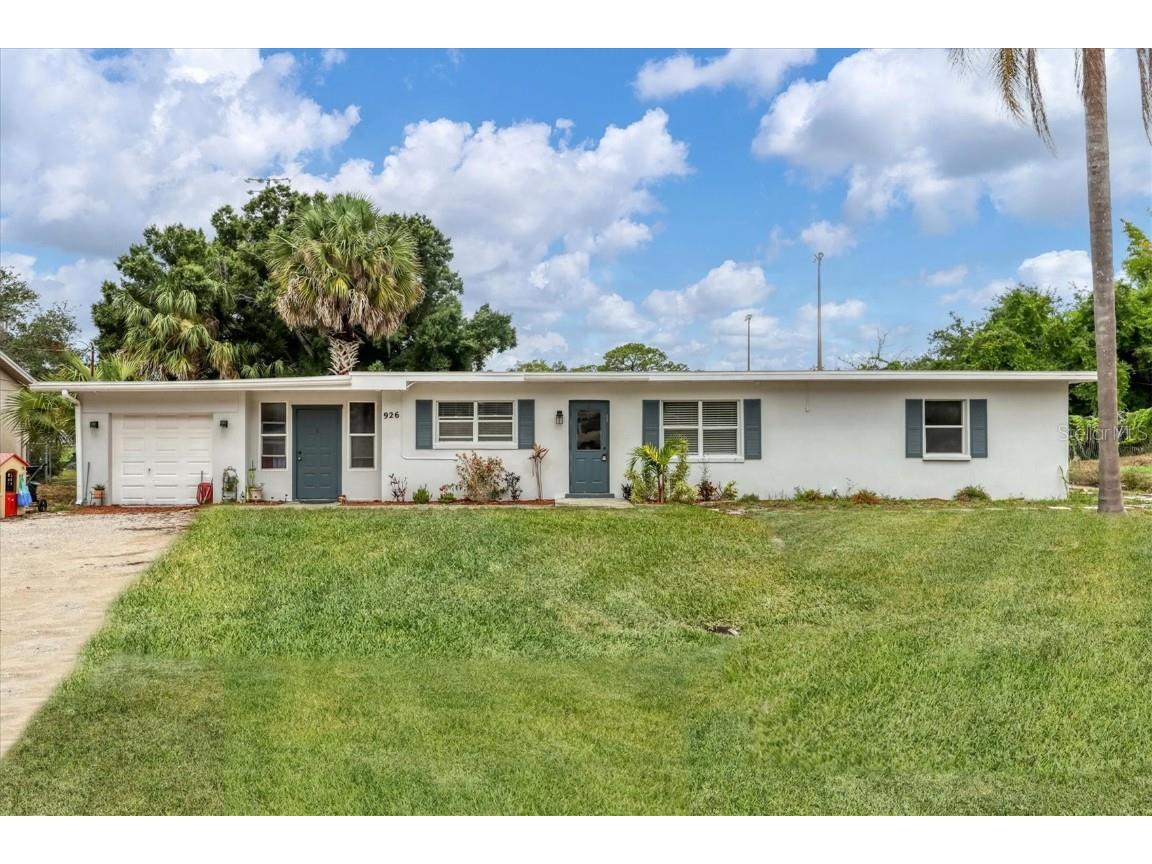 926 Ponder Avenue Sarasota FL 34232 A4612288 image1