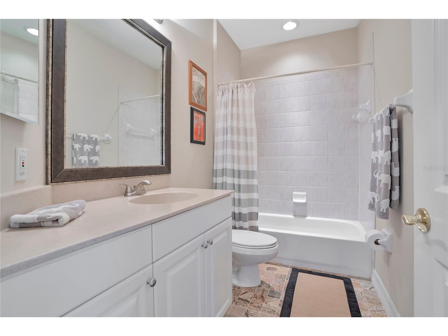 926 River Basin Court #201C Bradenton FL 34212 A4686293 image20