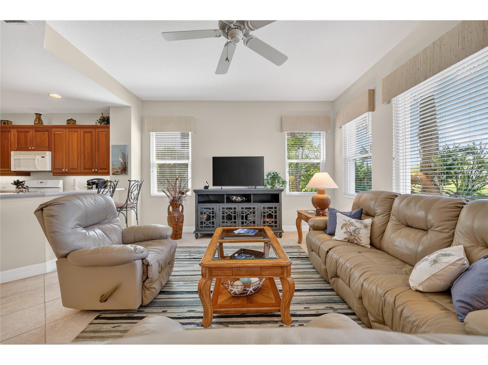 926 River Basin Court #101 Bradenton FL 34212 A4687311 image22