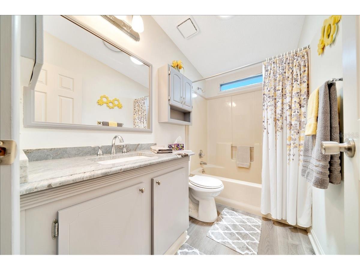 926 Saint Andrews Boulevard Lady Lake FL 32159 G5112942 image32
