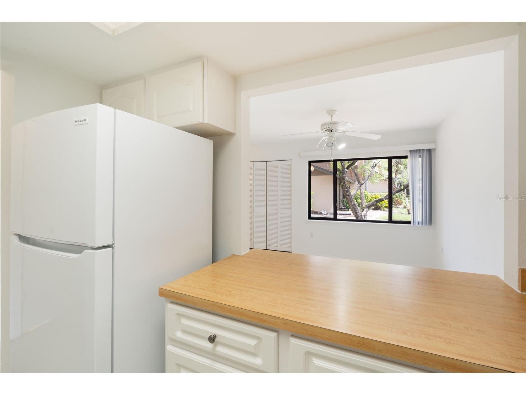 926 Sunridge Drive #F1 Sarasota FL 34234 A4694389 image12