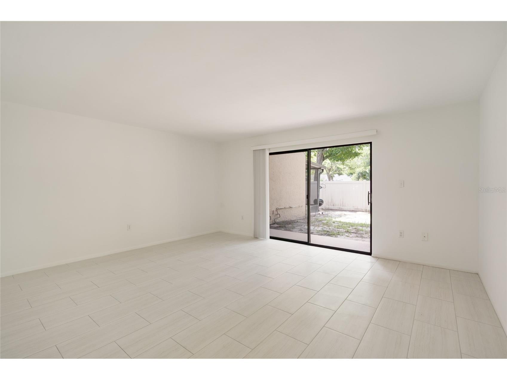 926 Sunridge Drive #F1 Sarasota FL 34234 A4694389 image14