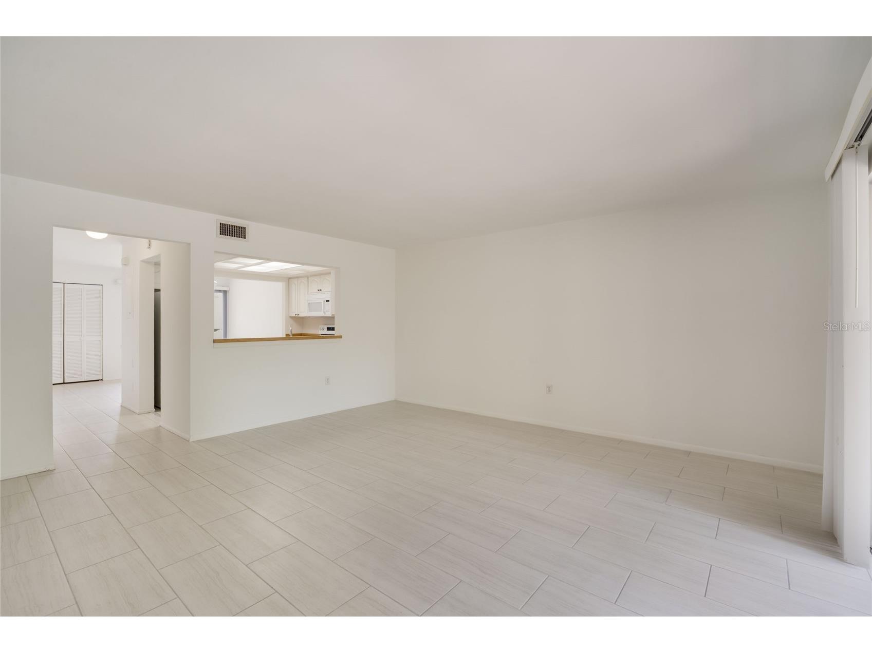 926 Sunridge Drive #F1 Sarasota FL 34234 A4694389 image15