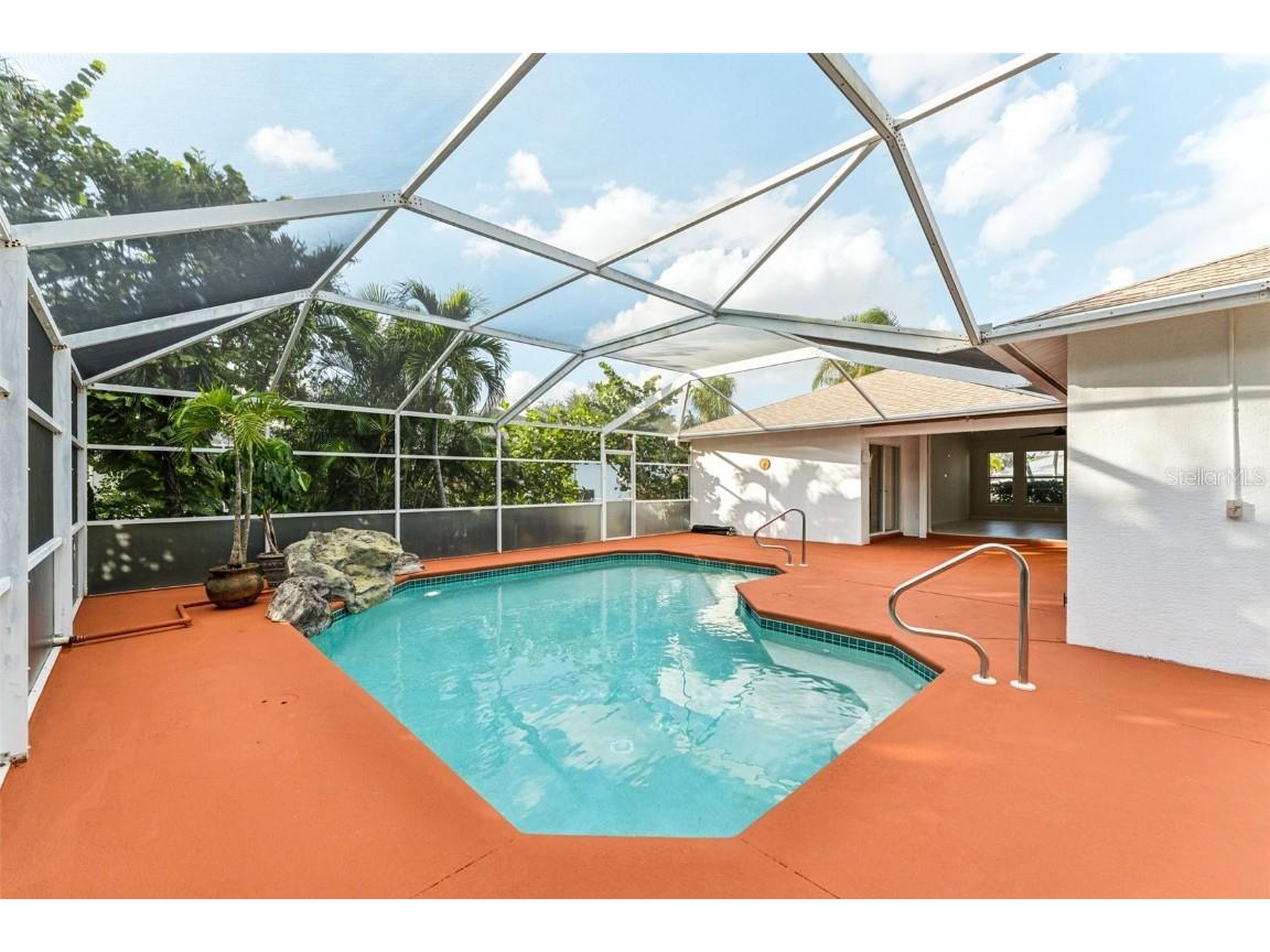 926 SW 37th Street Cape Coral FL 33914 TB8378972 image1