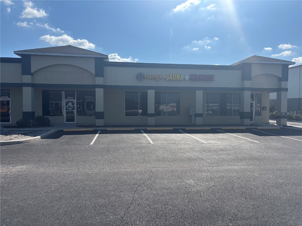 9260 Cortez Boulevard Spring Hill FL 34613 W7880871 image1