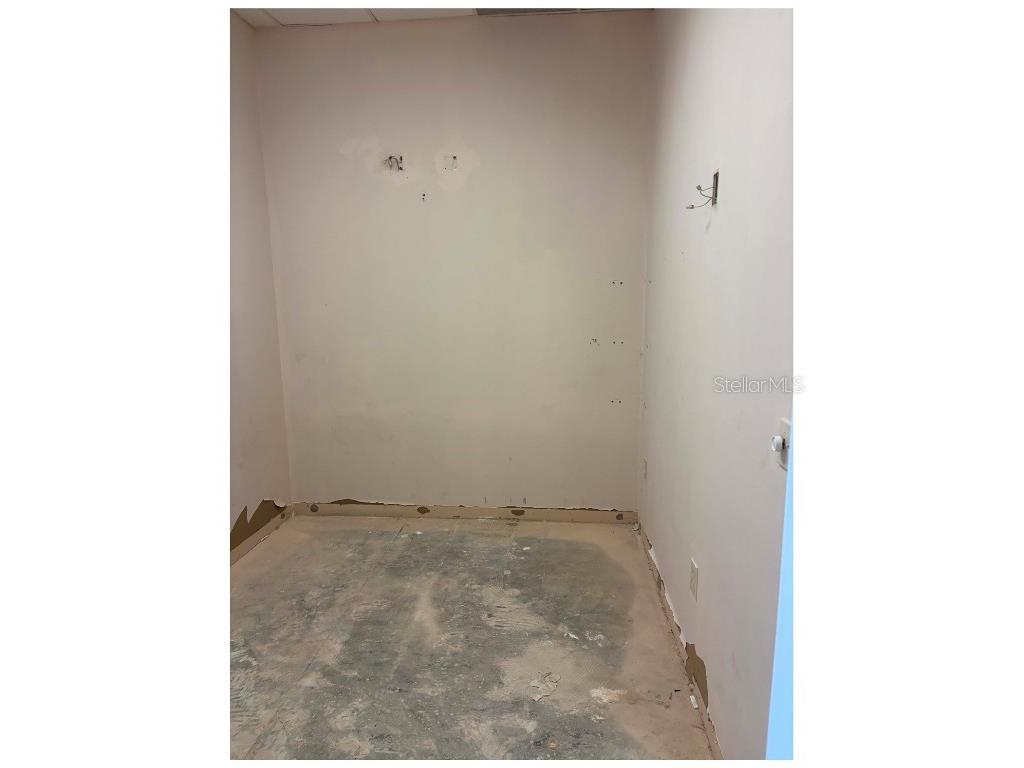 9260 Cortez Boulevard Spring Hill FL 34613 W7880871 image7