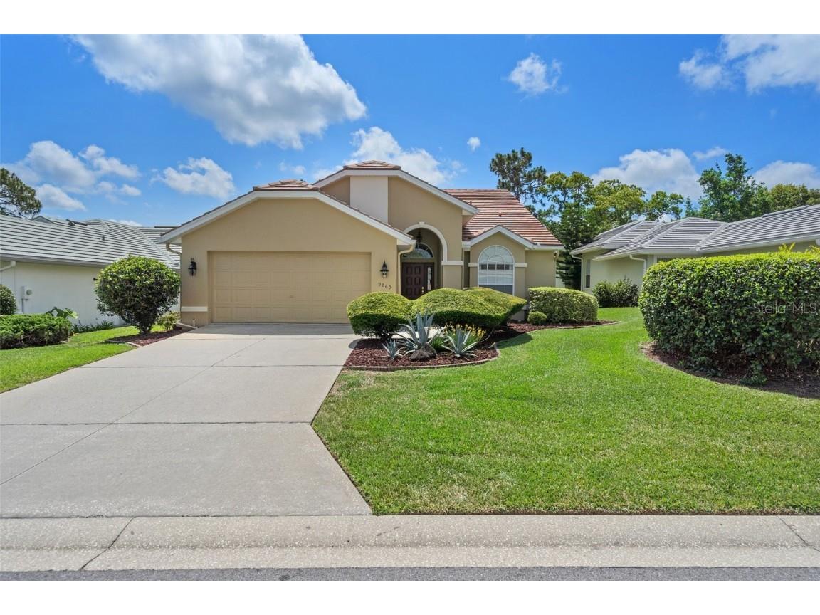 9260 Penelope Drive Weeki Wachee FL 34613 W7854948 image1