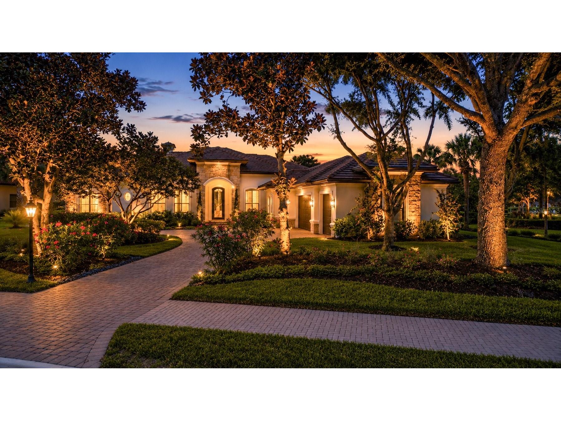 9261 Mcdaniel Lane Sarasota FL 34240 A4697693 image1