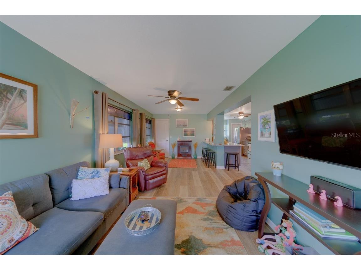 9262 140th Lane Seminole FL 33776 TB8429634 image18