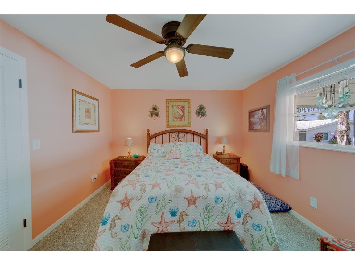 9262 140th Lane Seminole FL 33776 TB8429634 image24