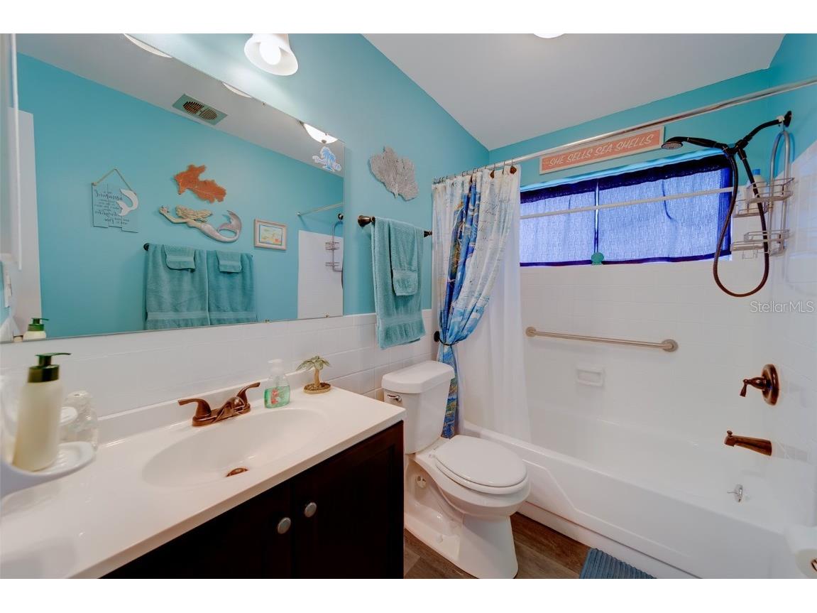 9262 140th Lane Seminole FL 33776 TB8429634 image35