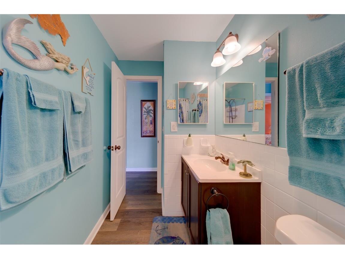 9262 140th Lane Seminole FL 33776 TB8429634 image36