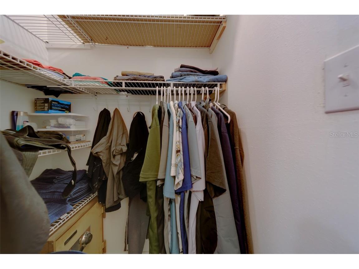 9262 140th Lane Seminole FL 33776 TB8429634 image37