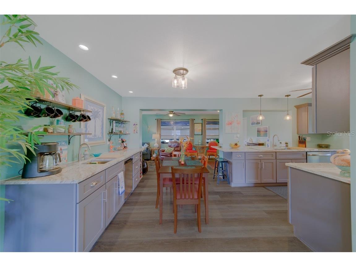 9262 140th Lane Seminole FL 33776 TB8429634 image7