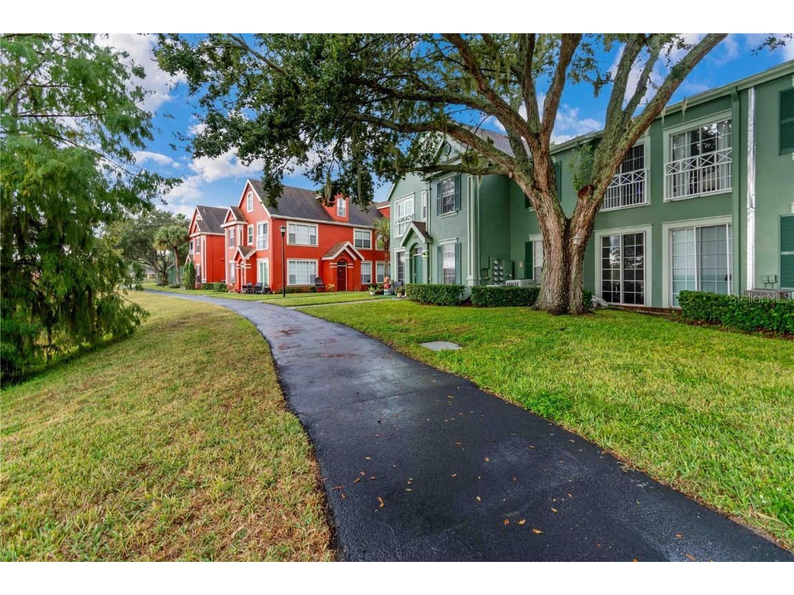 9262 Lake Chase Island Way Tampa FL 33626 TB8446671 image38