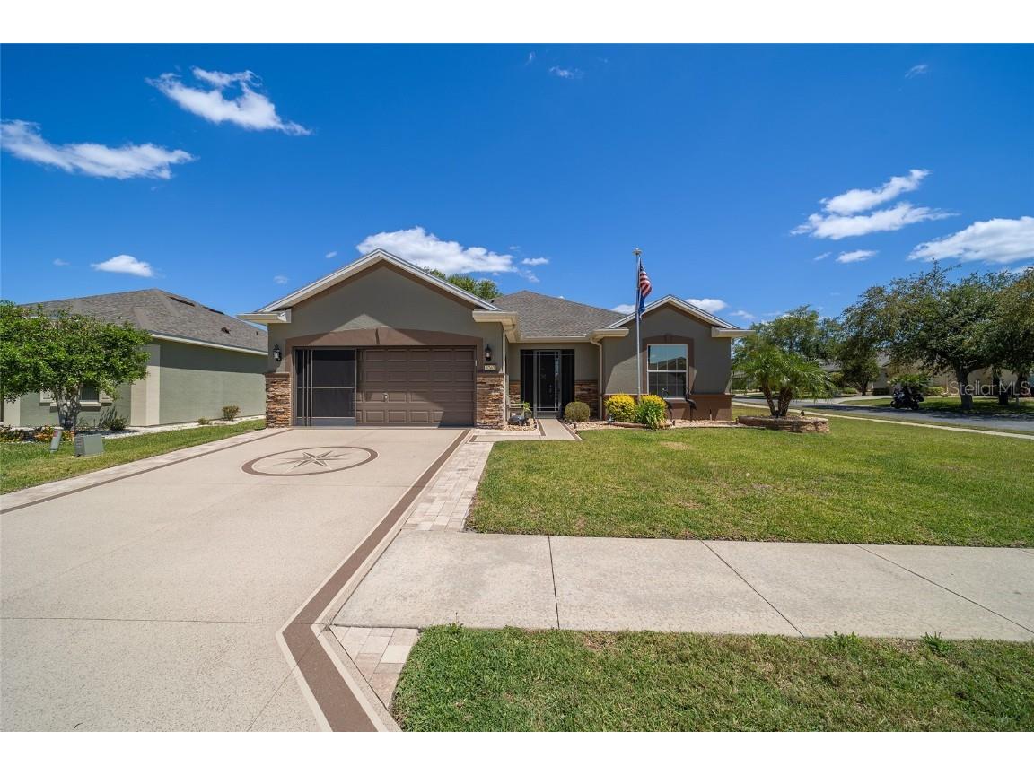 9262 SW 66th Loop Ocala FL 34481 OM677439 image1