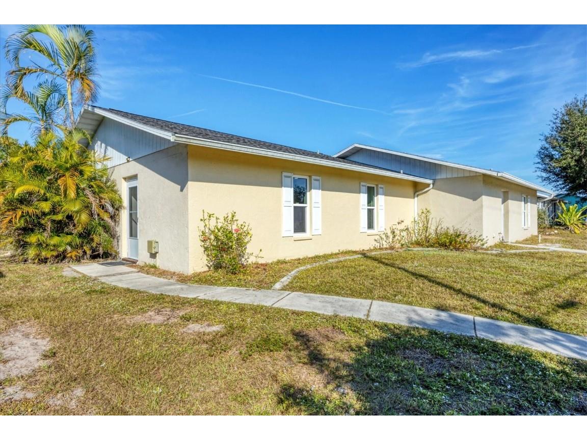 9264 Anita Avenue #A & B Englewood FL 34224 D6145088 image17