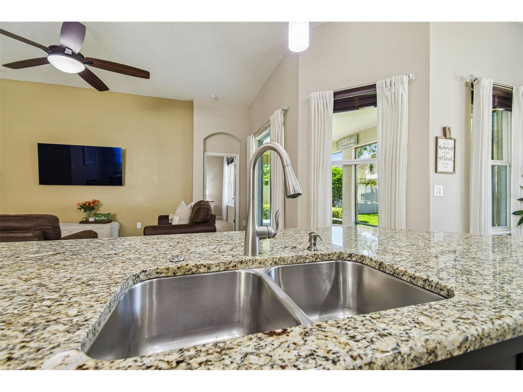 9264 Bella Vita Circle Land O Lakes FL 34637 TB8431571 image8