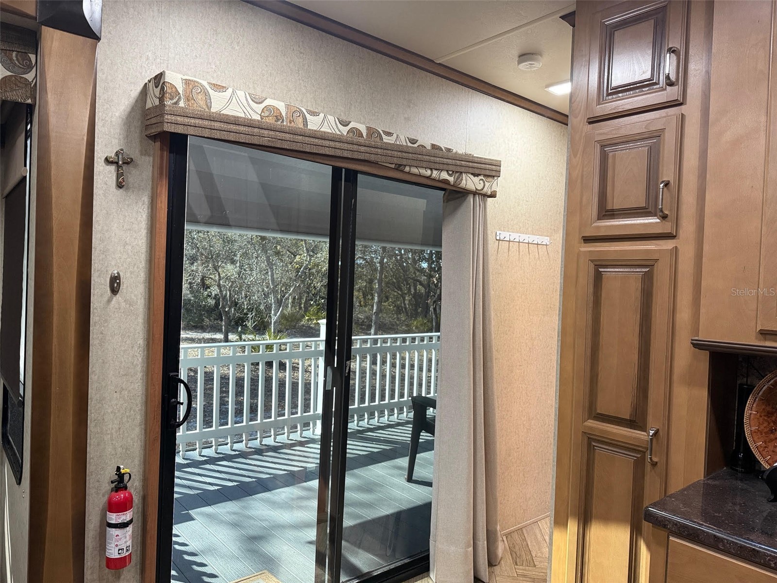 9265 Grizzly Bear Lane Weeki Wachee FL 34613 W7883015 image8