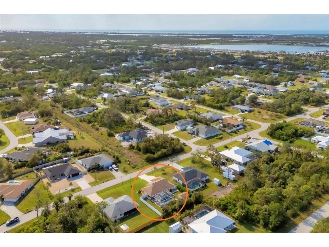 9266 Carnation Avenue Englewood FL 34224 D6139605 image2