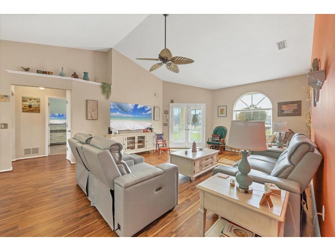 9266 Carnation Avenue Englewood FL 34224 D6139605 image5