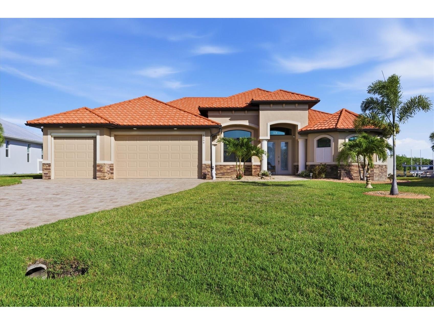 9266 Migue Circle Port Charlotte FL 33981 A4692953 image2