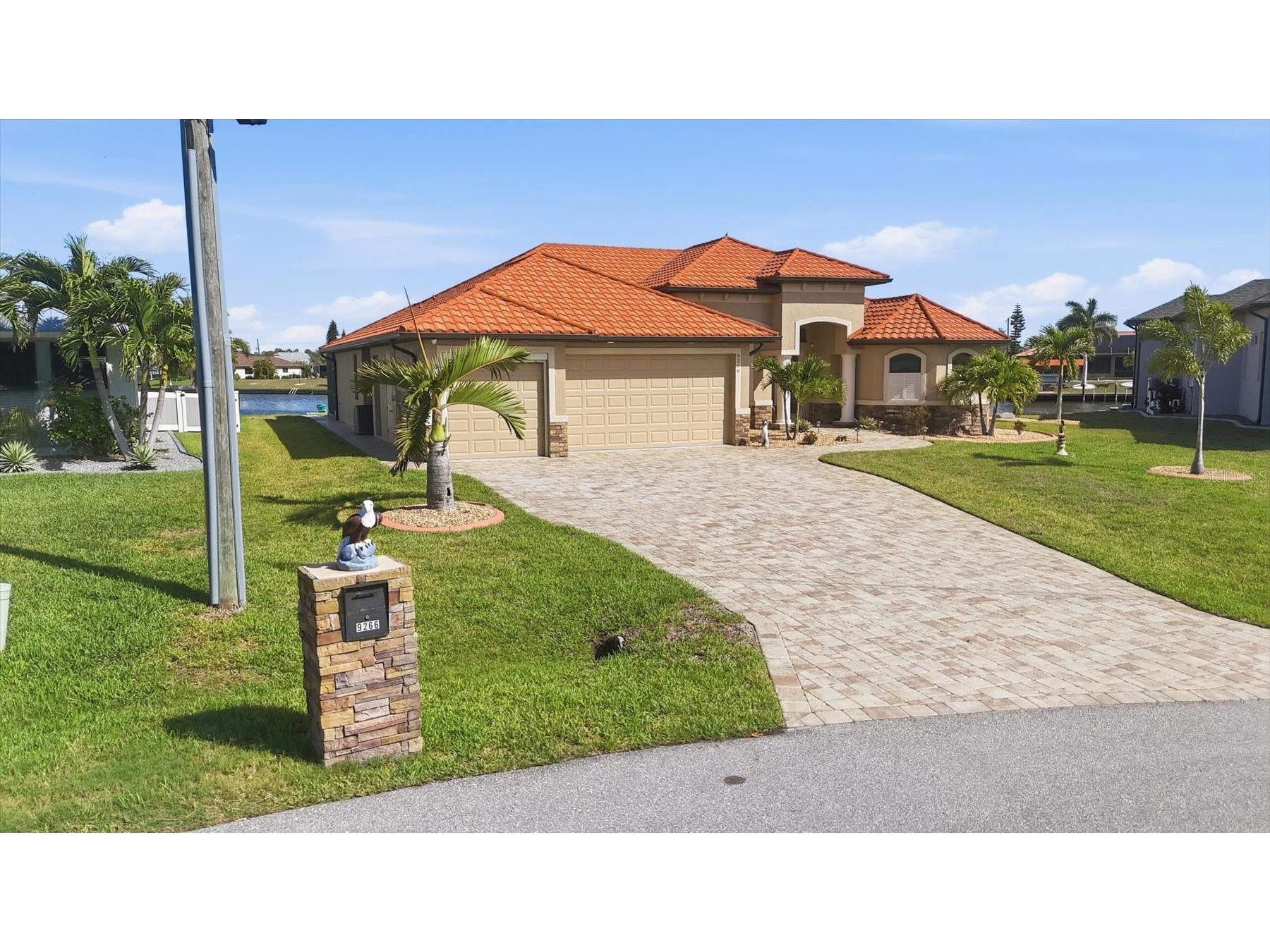 9266 Migue Circle Port Charlotte FL 33981 A4692953 image54