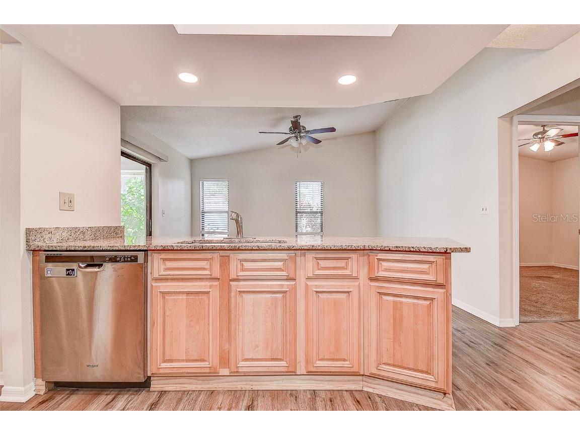 9267 92nd Way Largo FL 33777 TB8422933 image12