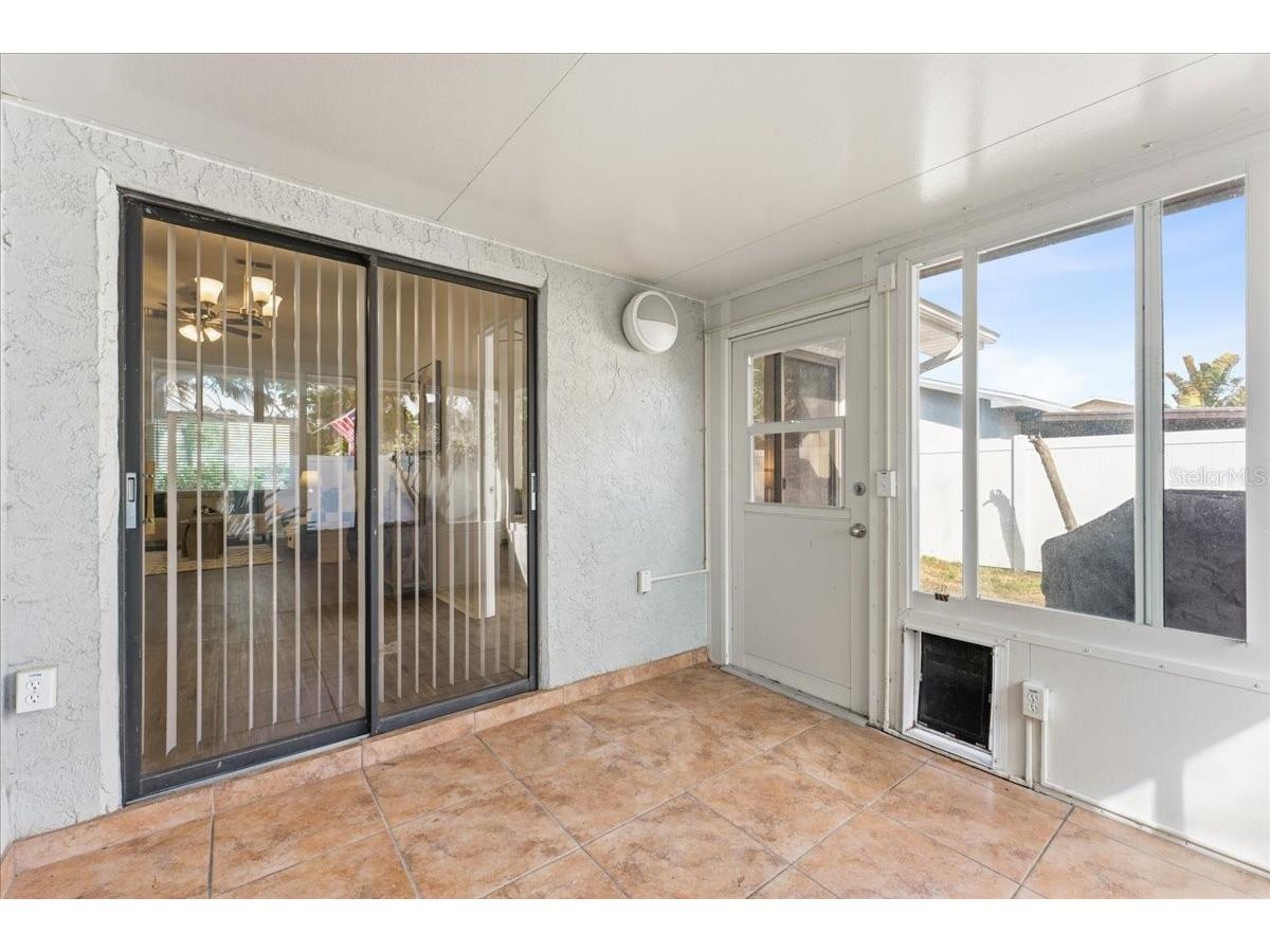 9267 92nd Way Seminole FL 33777 TB8473556 image44