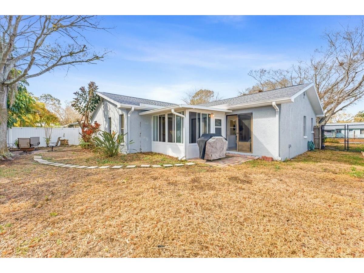 9267 92nd Way Seminole FL 33777 TB8473556 image48