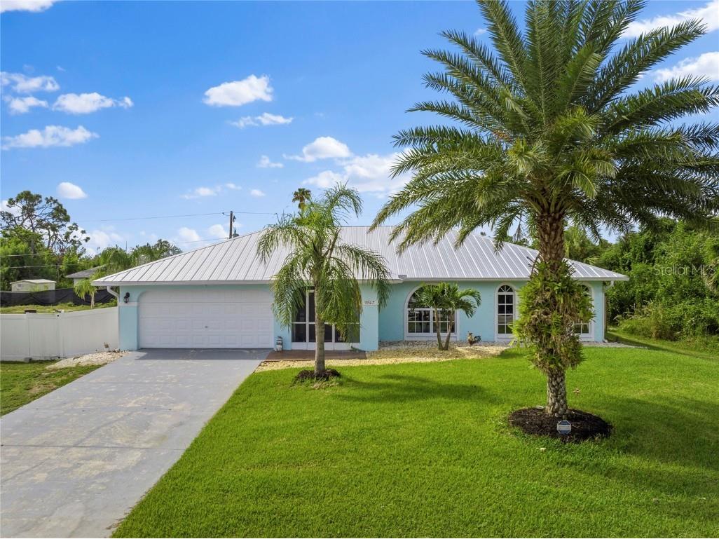 9267 Charms Avenue Englewood FL 34224 A4581452 image1