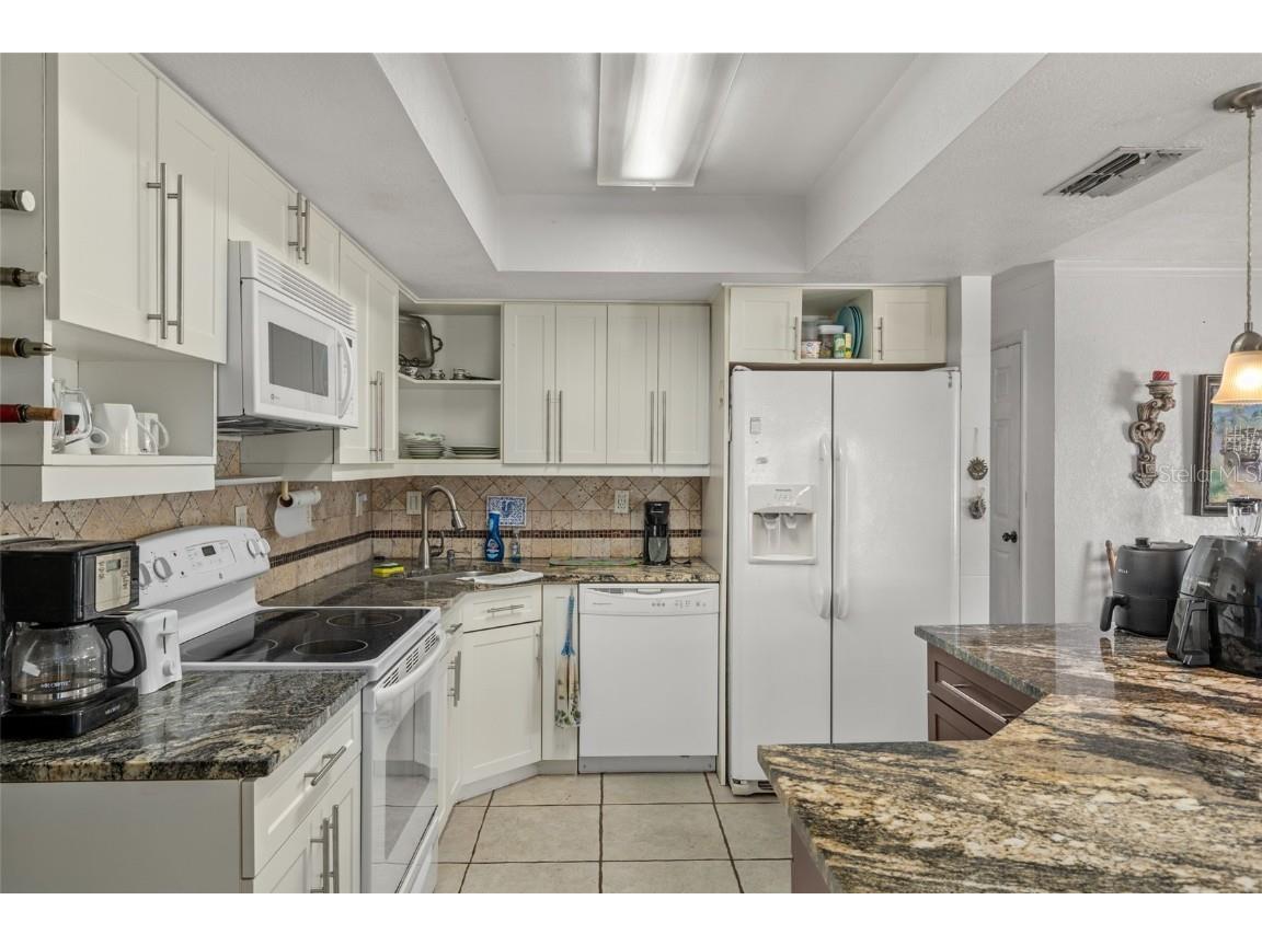 9267 Gibralter Street Spring Hill FL 34608 W7879907 image12