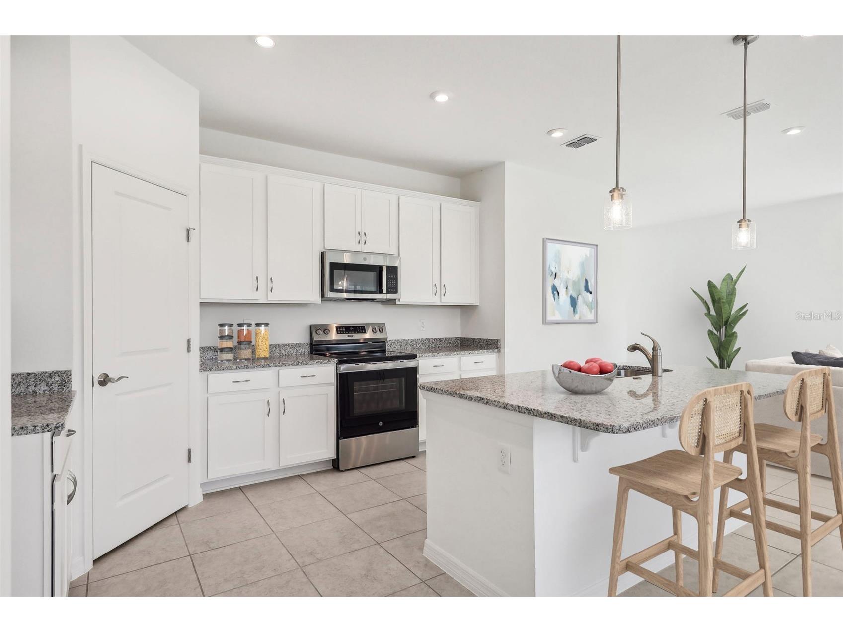 927 Castleford Avenue NE Palm Bay FL 32905 O6380038 image3