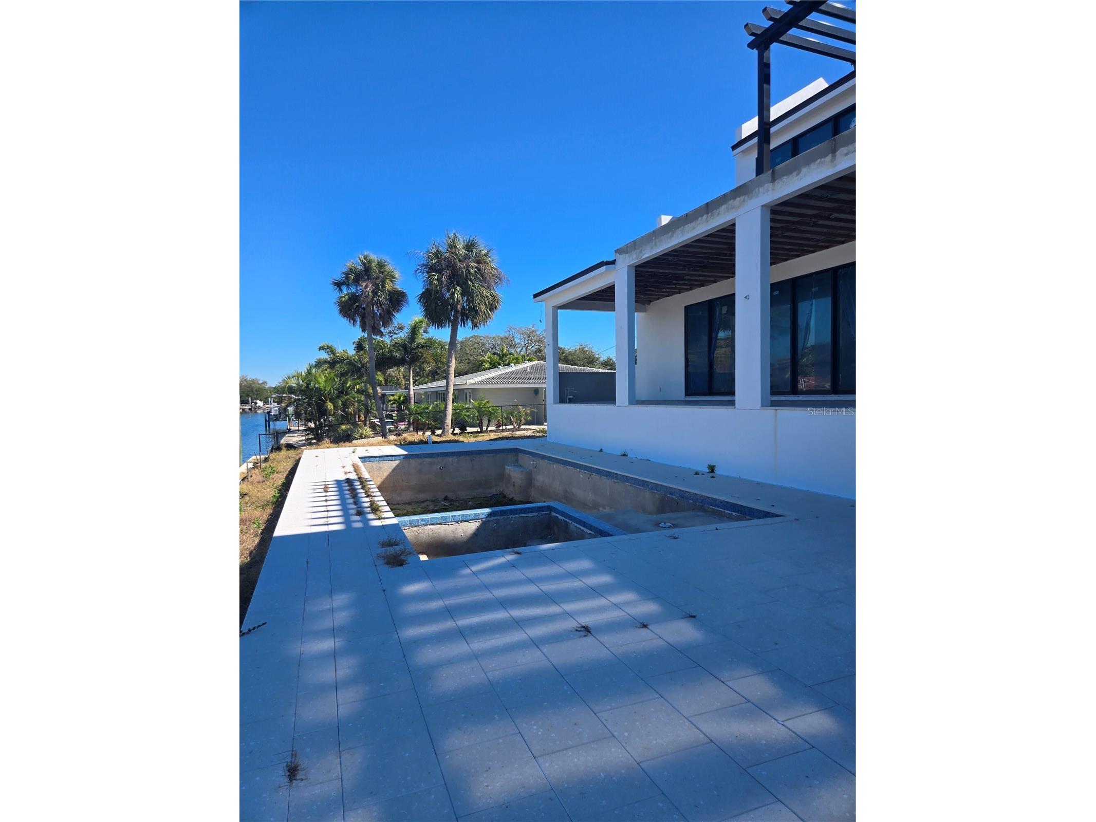 927 Contento Street Sarasota FL 34242 A4691441 image7