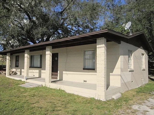 927 Griffin Road Lakeland FL 33805 L4949134 image1