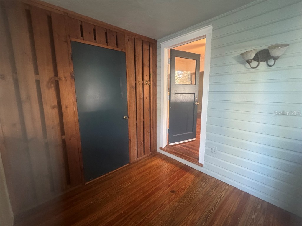 927 NE 7th Avenue Gainesville FL 32601 GC536063 image3