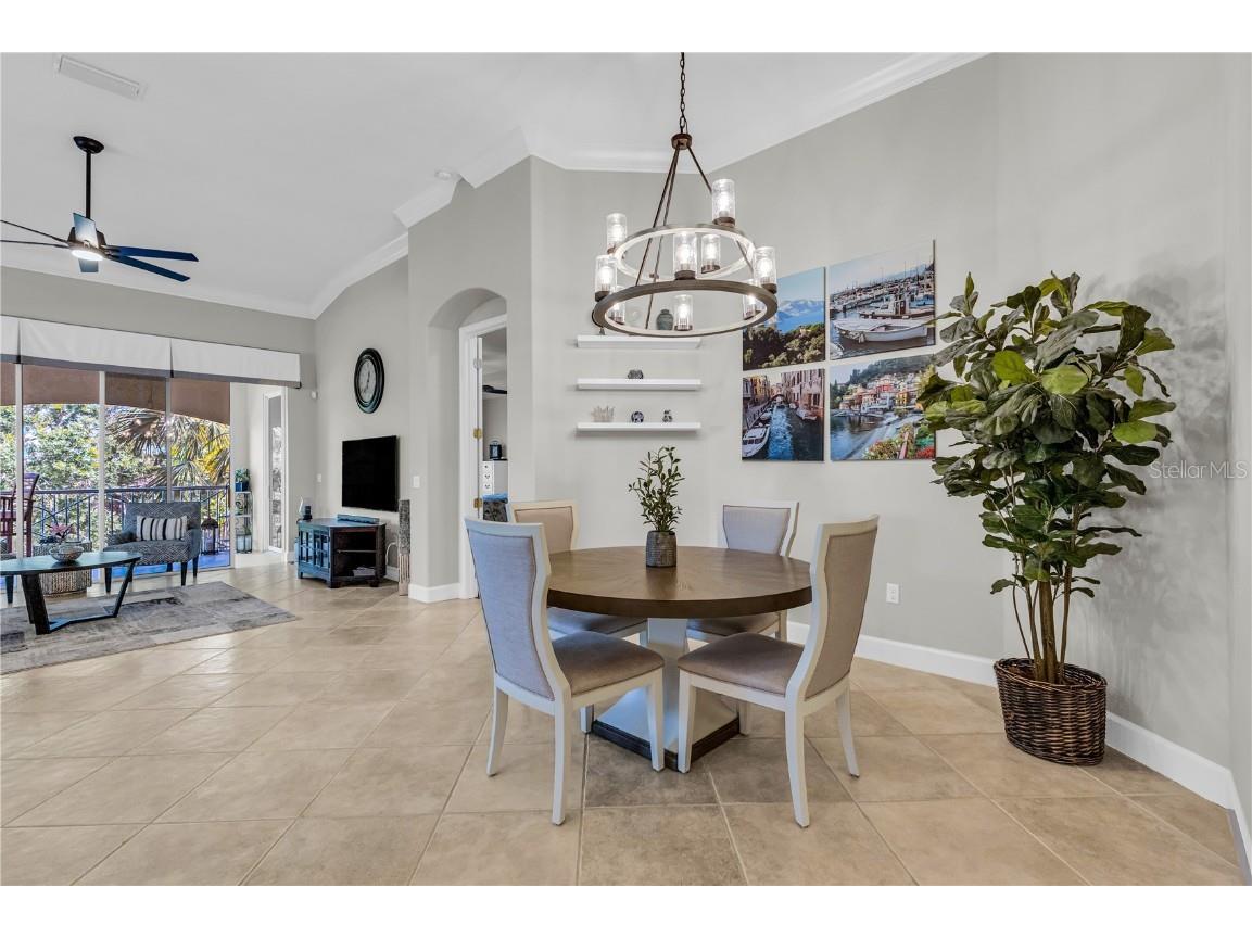 927 River Basin Court #201C Bradenton FL 34212 A4650817 image10