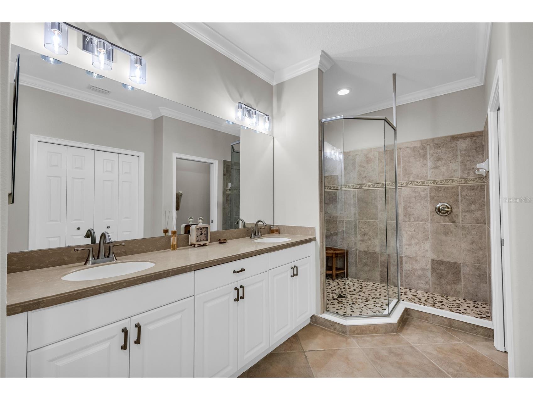927 River Basin Court #201C Bradenton FL 34212 A4689941 image19
