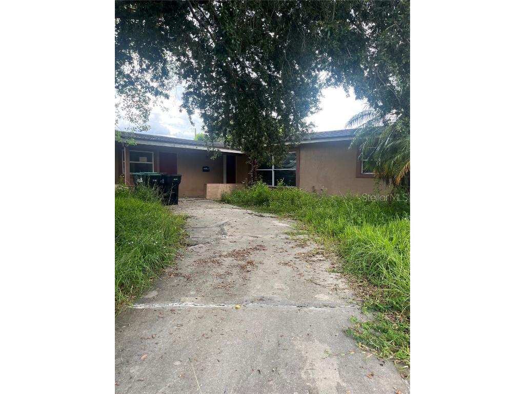 927 Sonata Lane Orlando FL 32825 A4664277 image1